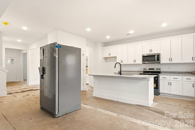 3028 Woodlands Creek Drive, Monroe, NC 28110