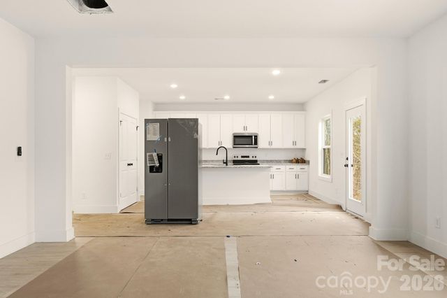 3028 Woodlands Creek Drive, Monroe, NC 28110