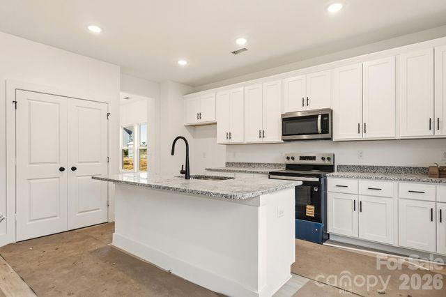 3028 Woodlands Creek Drive, Monroe, NC 28110