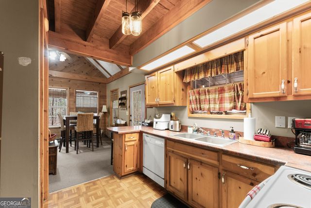 3 Ramblewood Drive, Sautee Nacoochee, GA 30571