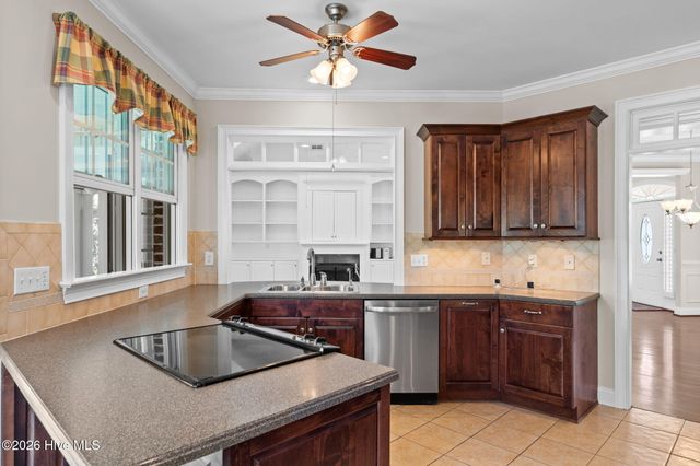 9278 Checkerberry Square NW, Calabash, NC 28467