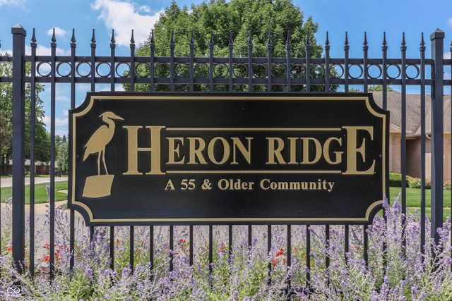 1496 Heron Ridge Boulevard, Greenwood, IN 46143