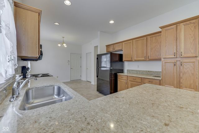 1496 Heron Ridge Boulevard, Greenwood, IN 46143