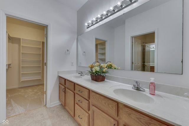 1496 Heron Ridge Boulevard, Greenwood, IN 46143