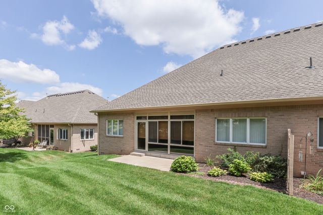 1496 Heron Ridge Boulevard, Greenwood, IN 46143