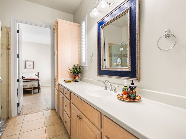 1000 S Landmark Road, Kerrville, TX 78028