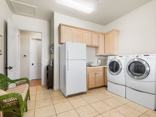 1000 S Landmark Road, Kerrville, TX 78028