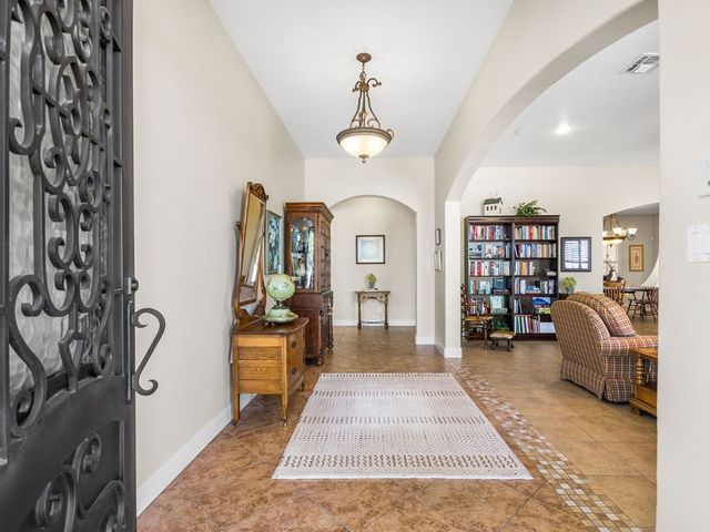 1000 S Landmark Road, Kerrville, TX 78028