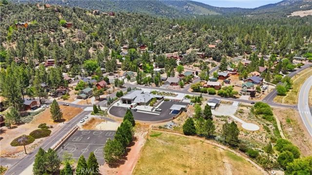 2325 Cypress, Pine Mountain Club, CA 93222