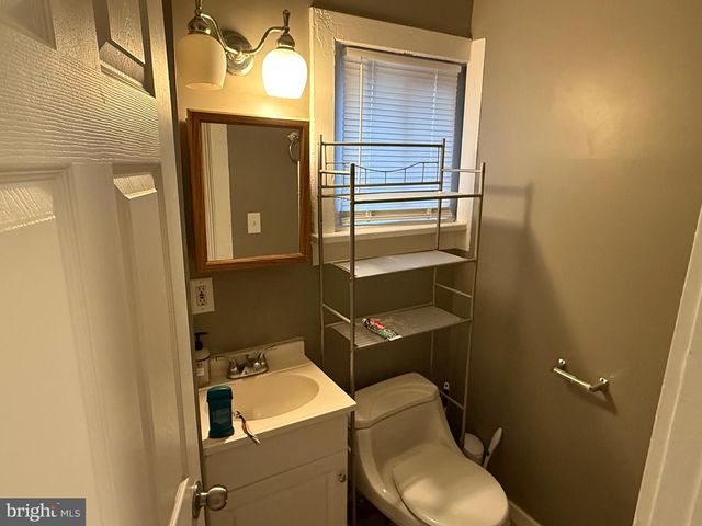 182 MADISON AVE, Mount Holly, NJ 08060