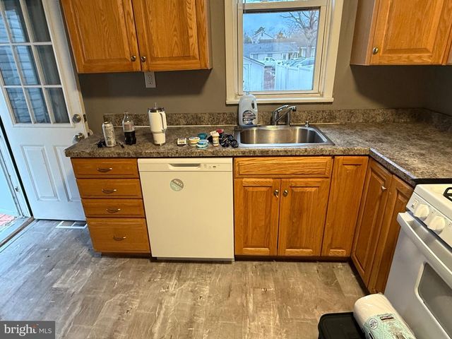 182 MADISON AVE, Mount Holly, NJ 08060