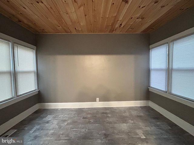 182 MADISON AVE, Mount Holly, NJ 08060