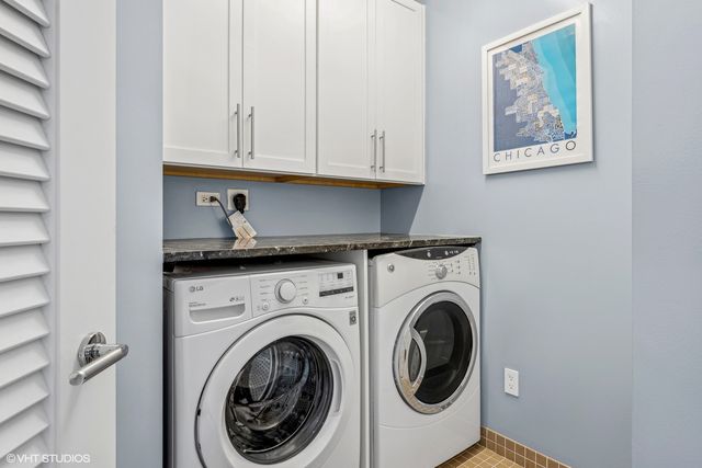 401 N Wabash Avenue 70D, Chicago, IL 60611