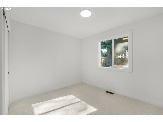 2317 Ne 52ND St, Vancouver, WA 98663