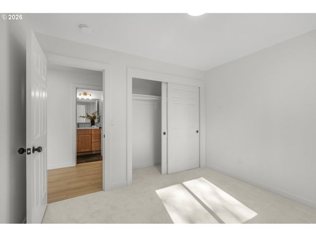 2317 Ne 52ND St, Vancouver, WA 98663