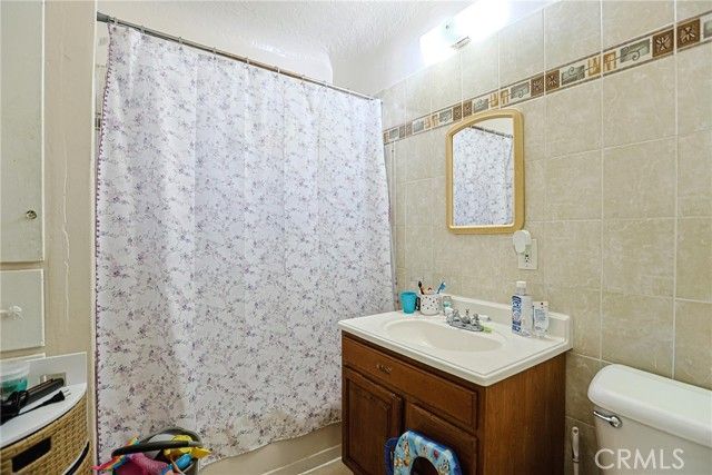 410 E 60th St, Long Beach, CA 90805