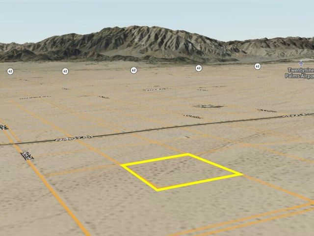 138 Amboy Road, 29 Palms, CA 92277