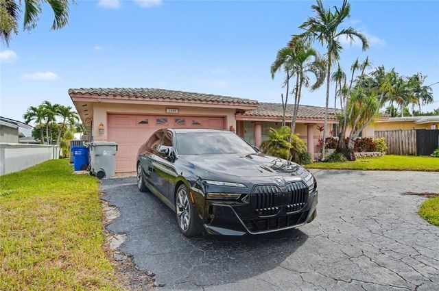 1000 SE 7th Avenue, Pompano Beach, FL 33060