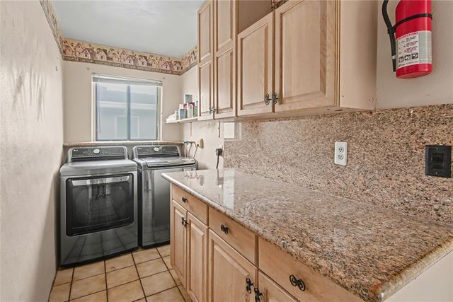 1000 SE 7th Avenue, Pompano Beach, FL 33060