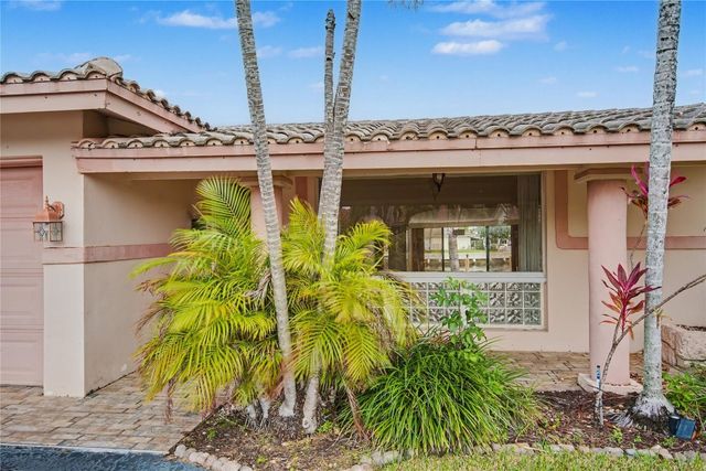 1000 SE 7th Avenue, Pompano Beach, FL 33060