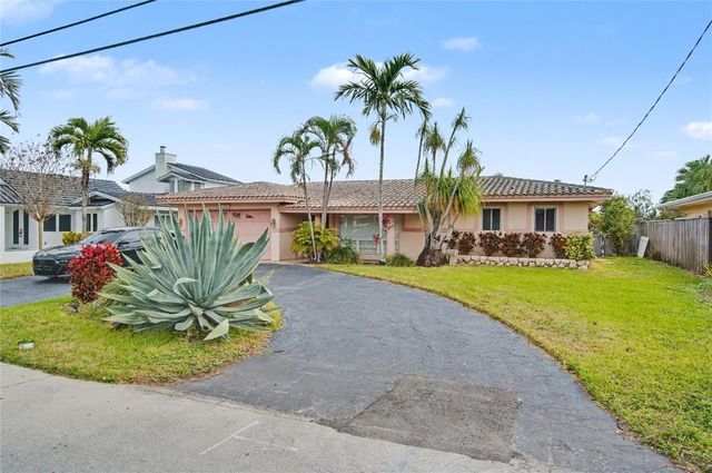 1000 SE 7th Avenue, Pompano Beach, FL 33060