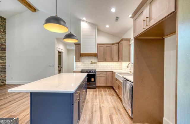 99 LOFTIS MTN Trail, Blairsville, GA 30512