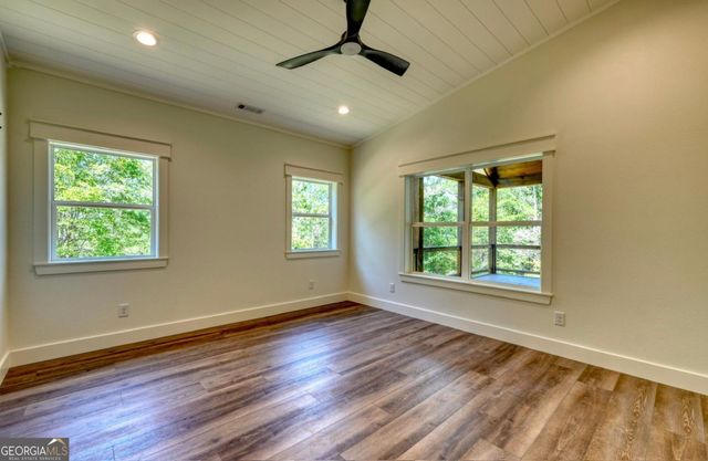 99 LOFTIS MTN Trail, Blairsville, GA 30512