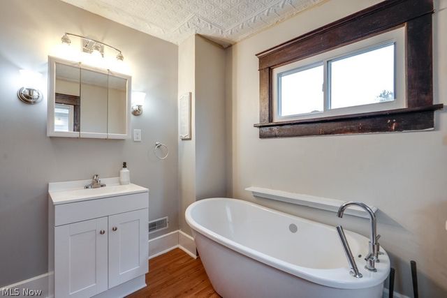 3027 Glen Place NW, Canton, OH 44708