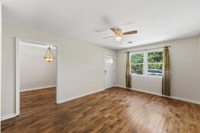 41 Rose Lane, Charleston, SC 29403