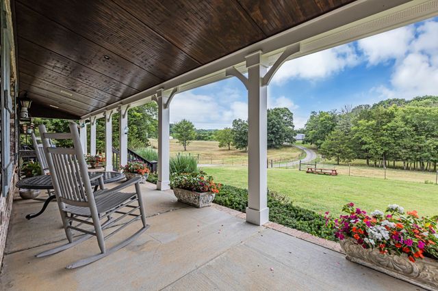 6770 Bly Trice Rd, College Grove, TN 37046