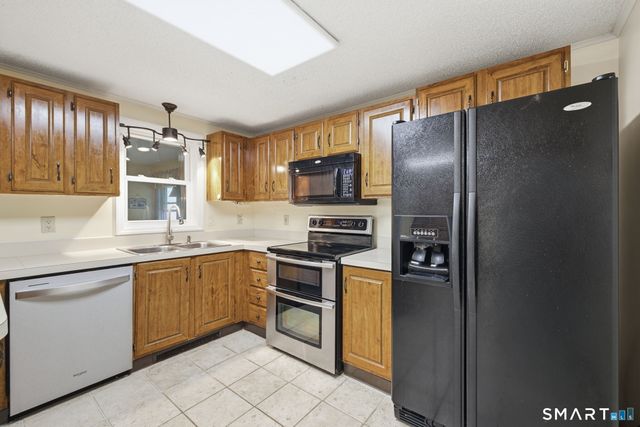 141 Hop River Road, Coventry, CT 06238