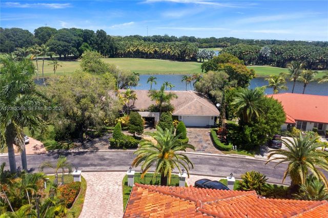 9448 NW 54th Doral Cir Lane, Doral, FL 33178