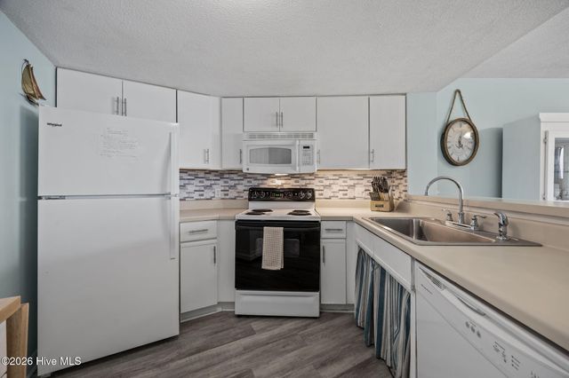 1400 E Ft Macon Road 410, Atlantic Beach, NC 28512