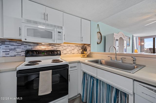 1400 E Ft Macon Road 410, Atlantic Beach, NC 28512