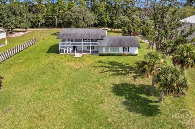 743 Cattle Hammock Road, Midway, GA 31320