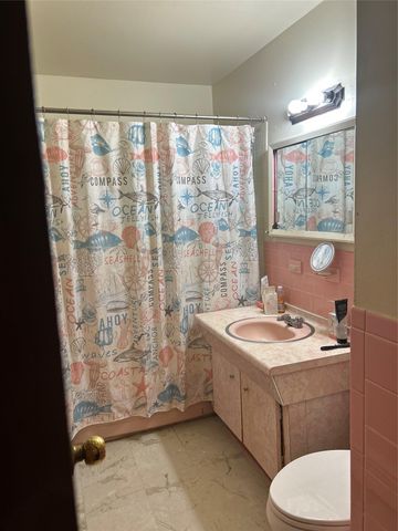 426 Beach 44th Street, Far Rockaway, NY 11691