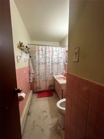 426 Beach 44th Street, Far Rockaway, NY 11691