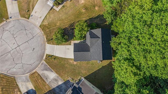 1094 Cliftwood Drive, Riverdale, GA 30296