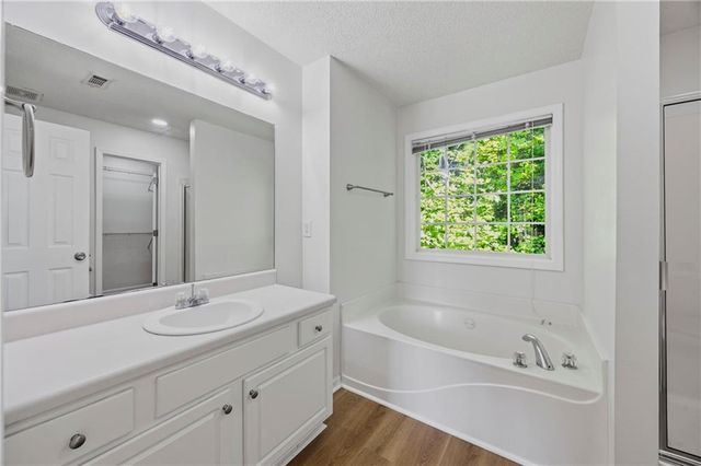 1094 Cliftwood Drive, Riverdale, GA 30296