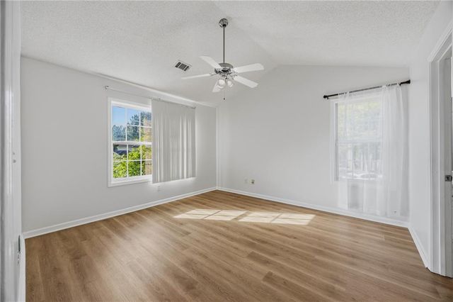 1094 Cliftwood Drive, Riverdale, GA 30296
