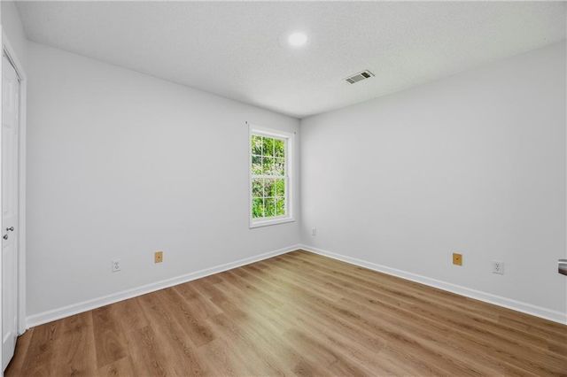 1094 Cliftwood Drive, Riverdale, GA 30296