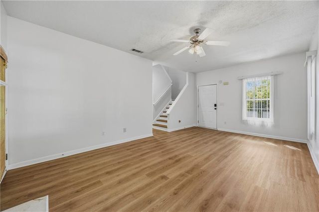 1094 Cliftwood Drive, Riverdale, GA 30296
