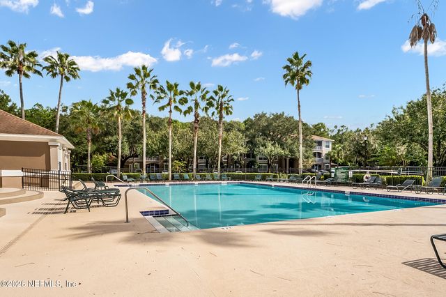 10550 BAYMEADOWS Road 413, Jacksonville, FL 32256