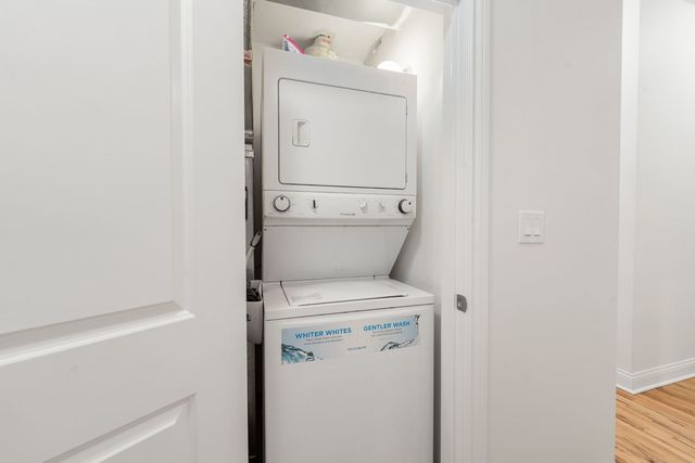 2354 S Oakley Avenue B2, Chicago, IL 60608