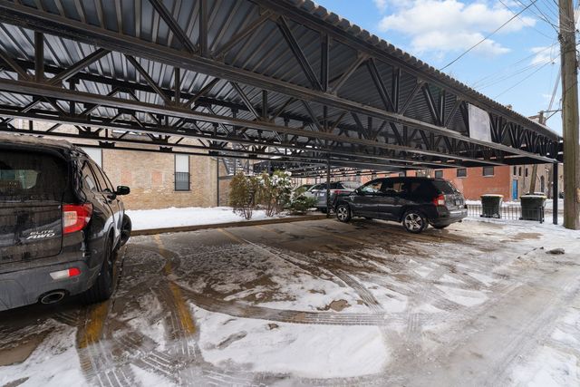 2354 S Oakley Avenue B2, Chicago, IL 60608