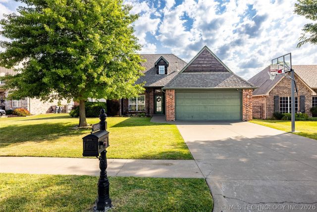 14929 Courtney Lane, Glenpool, OK 74033