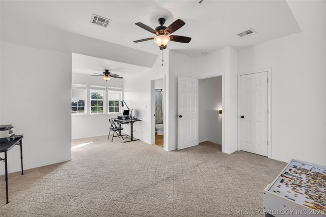 14929 Courtney Lane, Glenpool, OK 74033