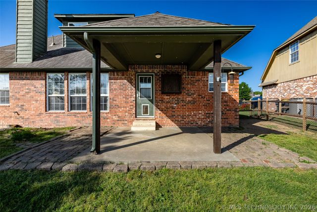 14929 Courtney Lane, Glenpool, OK 74033