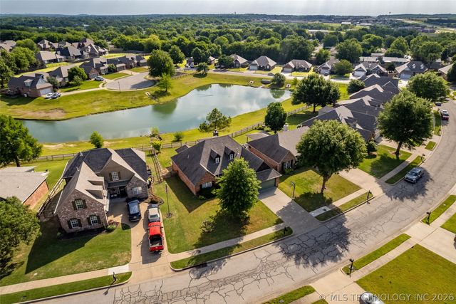 14929 Courtney Lane, Glenpool, OK 74033