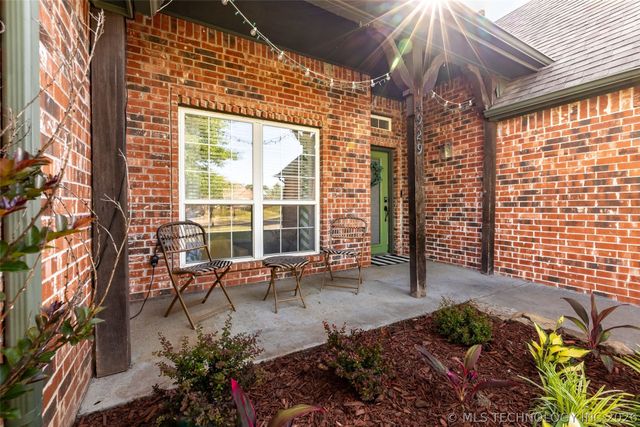 14929 Courtney Lane, Glenpool, OK 74033
